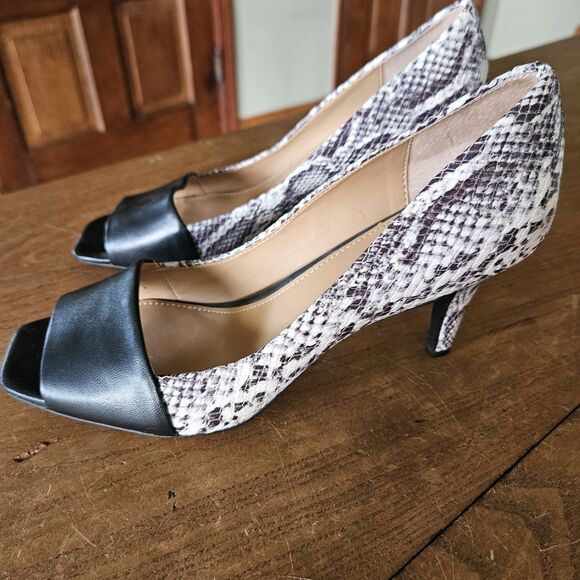 Calvin Klein NAREEN Mixed Print Black/Snake Slip On Open Peep Toe Pumps Sz 8M - Picture 1 of 8